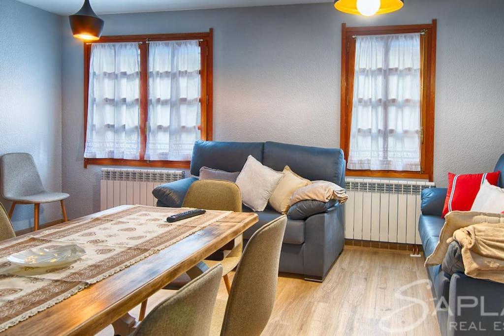 Saplan Real Estate Pensaueth Holiday home Salardu