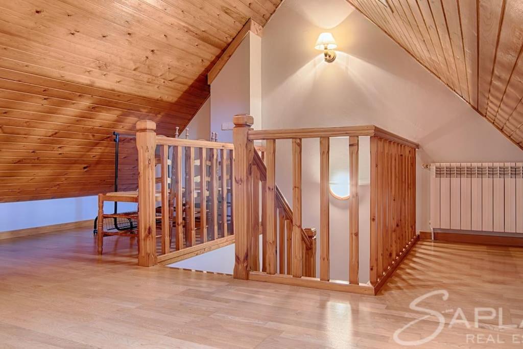 Saplan Real Estate Pensaueth Holiday home *